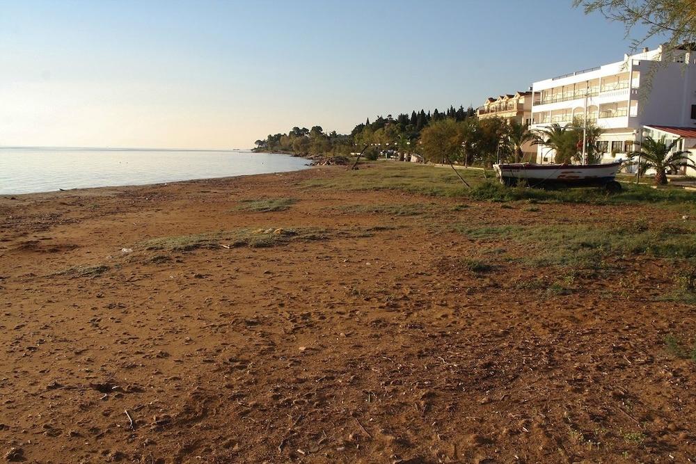 Aura Boutique Otel Lixouri Dış mekan fotoğraf